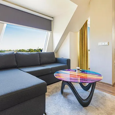 Fancy 1bd Penthouse With Terrace Near The Centre By Flat Mаnager Apartment *